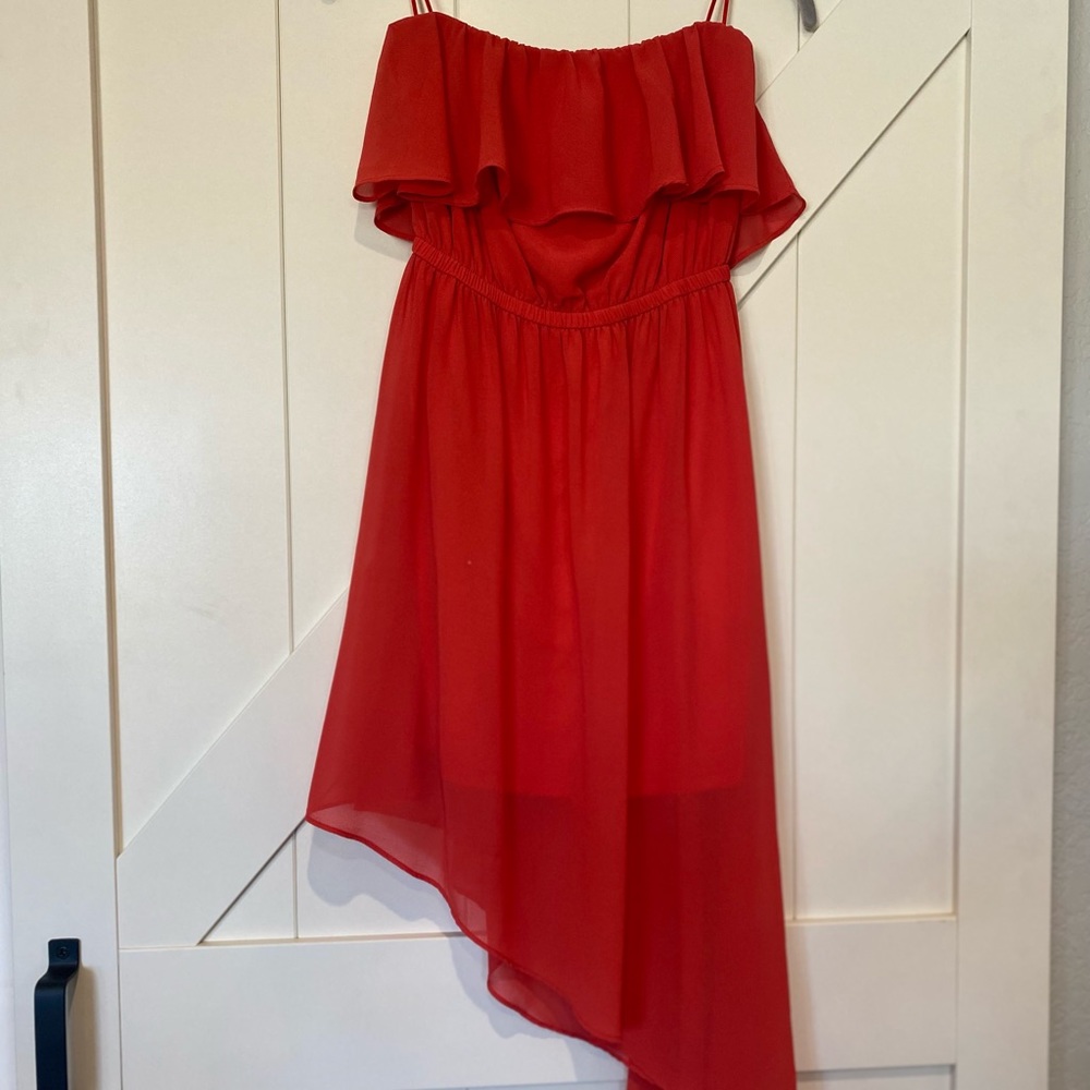 Strapless elegant coral dress